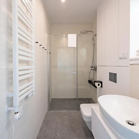 Waves - Visitopl Apartament *